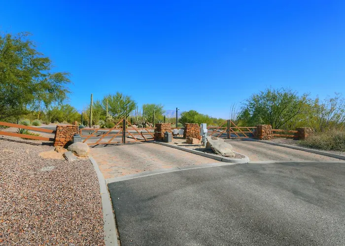 Fallen Shadows Holiday home Marana